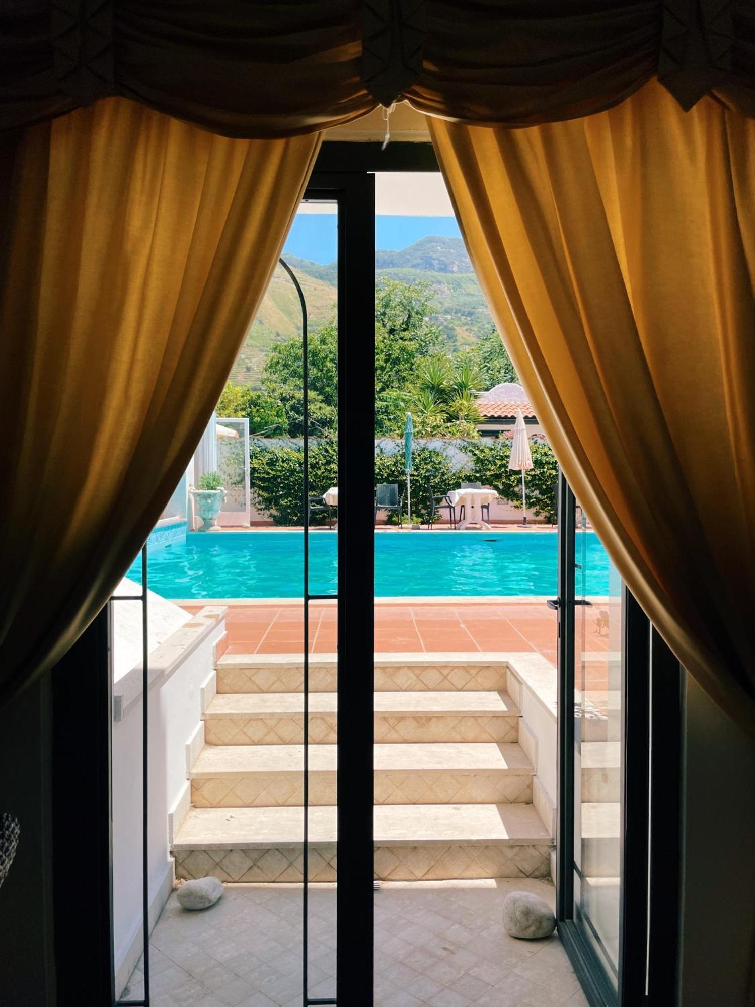 Hotel Lord Byron Forio  Luaran gambar